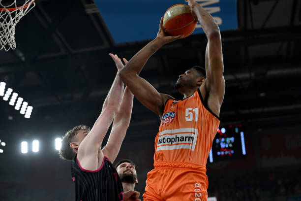 们如萨拉赫 们如萨拉赫