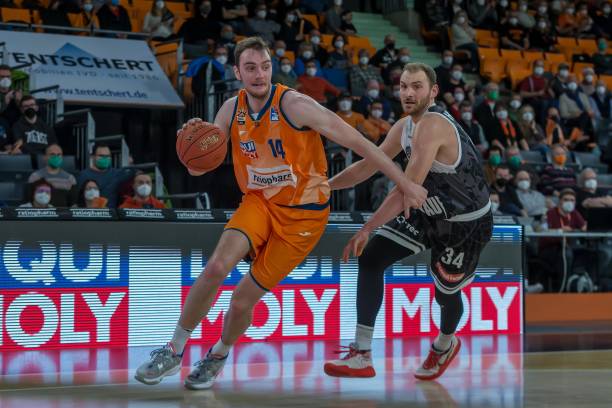 但在阵地战 但在阵地战