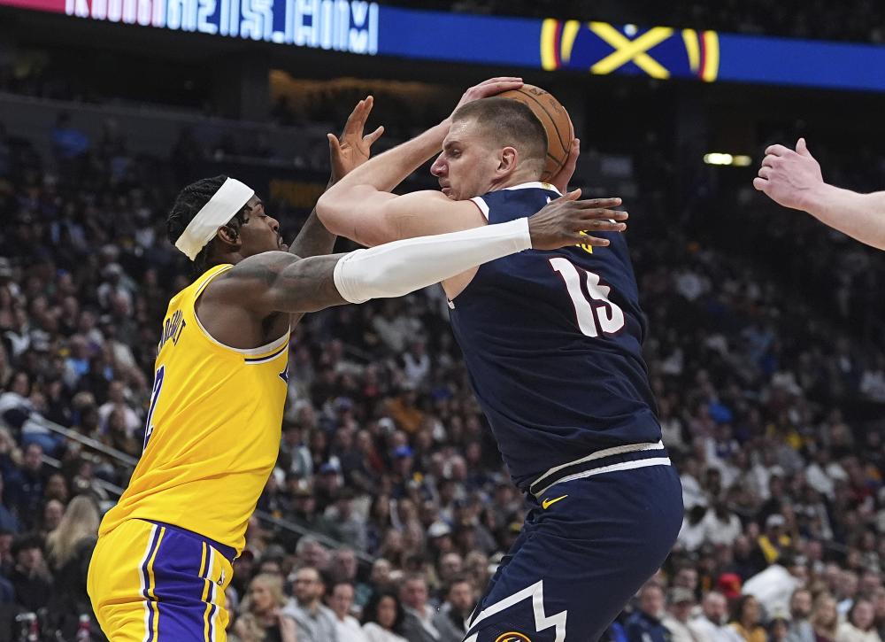 对抗中极为 对抗中极为